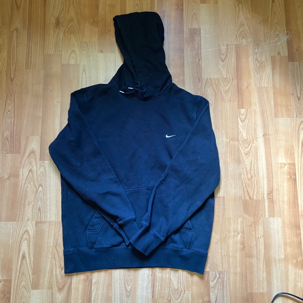 Black Nike Pullover Sweater